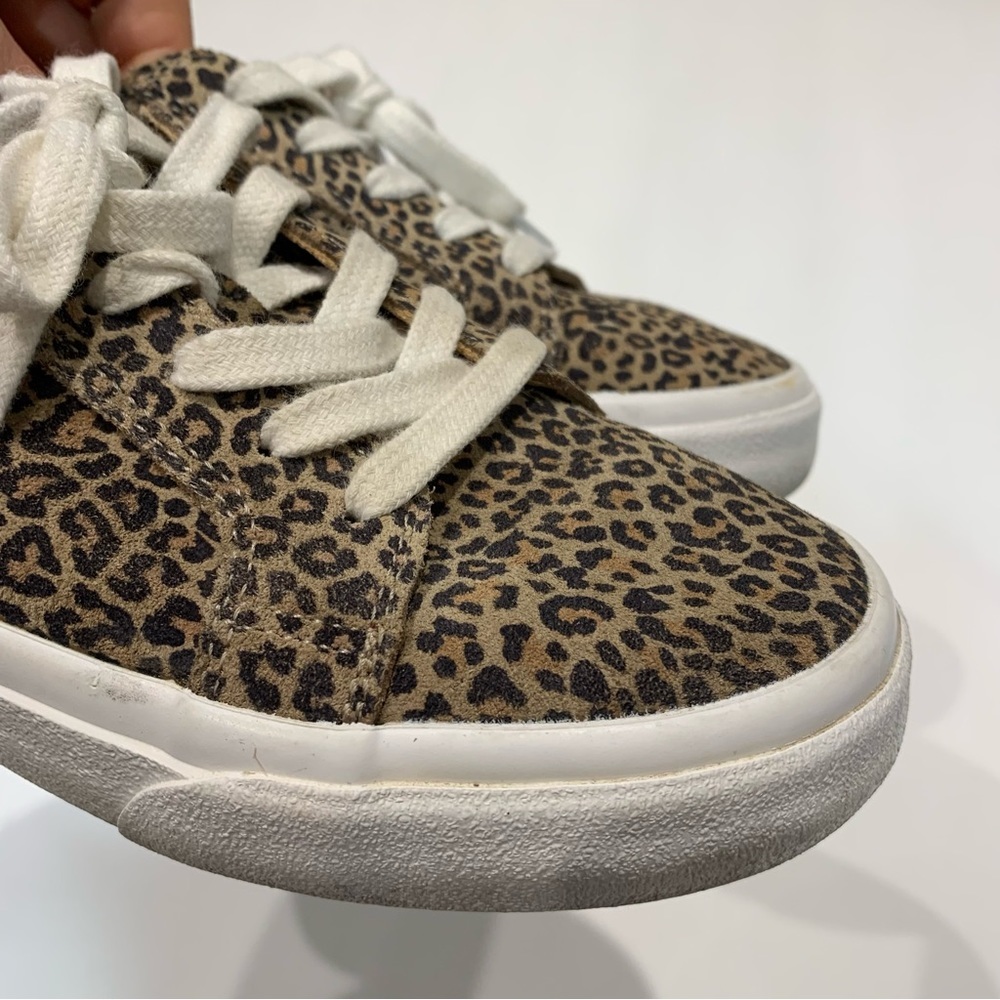 Lucky Brand Leopard Print Low-Top Lace-Up Sneaker Runner Shoe Casual 7.5